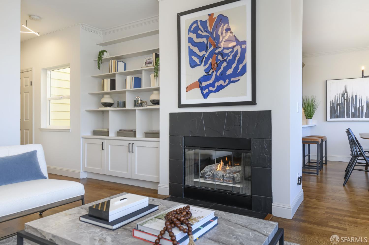 Detail Gallery Image 5 of 33 For 308 Shotwell St #2,  San Francisco,  CA 94110 - 2 Beds | 2 Baths