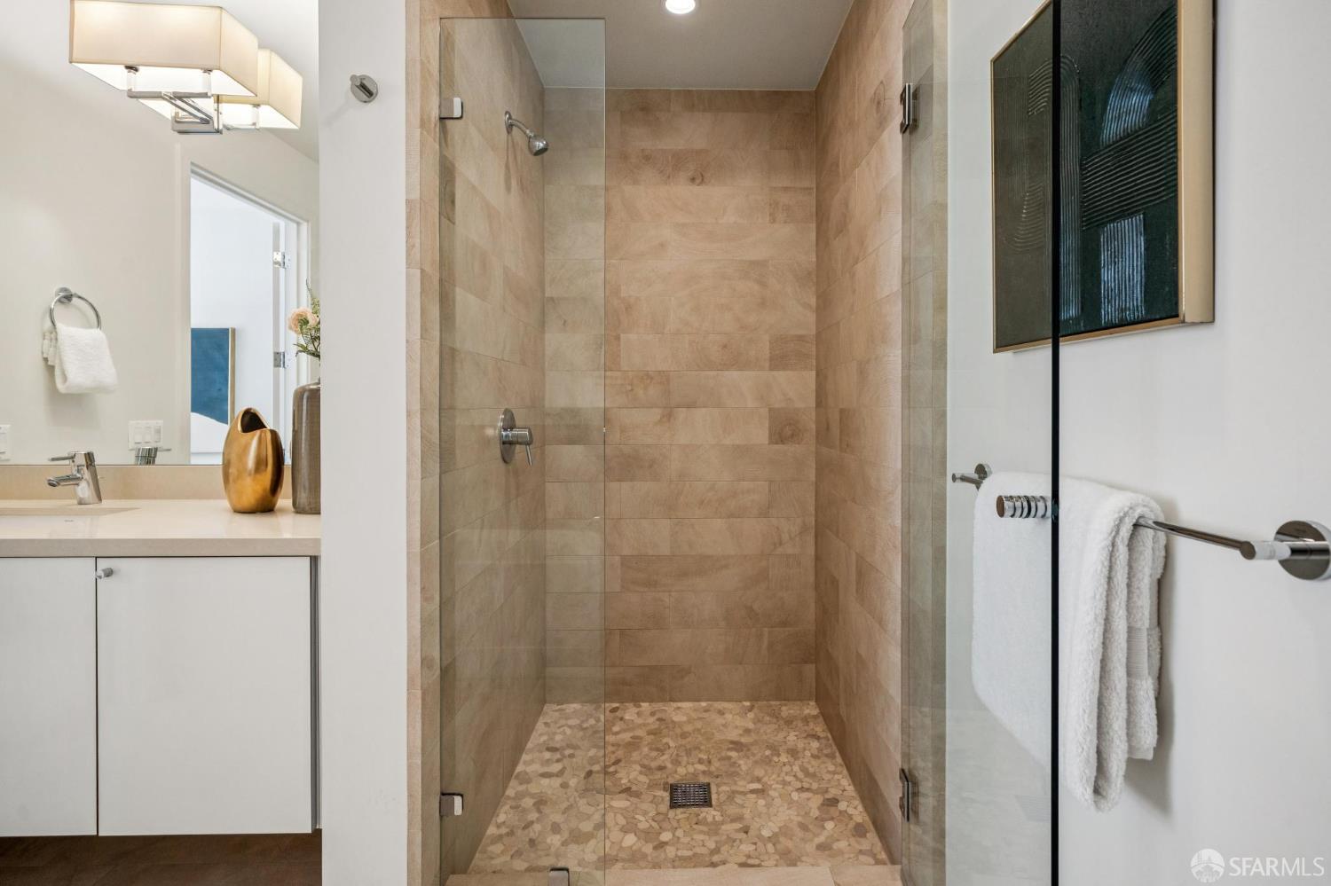 Photo #30: 426115489 Listing: Photo #30