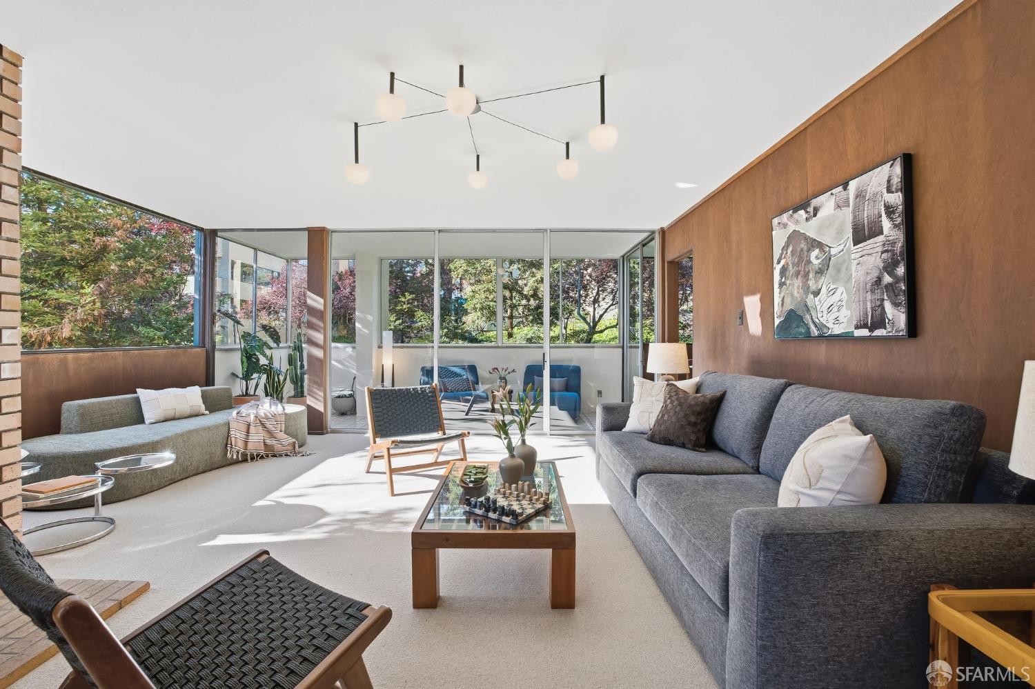 Detail Gallery Image 3 of 50 For 1250 Ellis St #2,  San Francisco,  CA 94109 - 3 Beds | 2 Baths