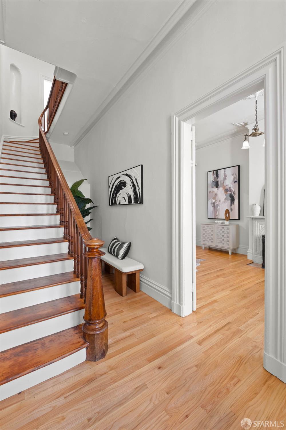 Detail Gallery Image 20 of 79 For 569 Capp St, San Francisco,  CA 94110 - 5 Beds | 3 Baths