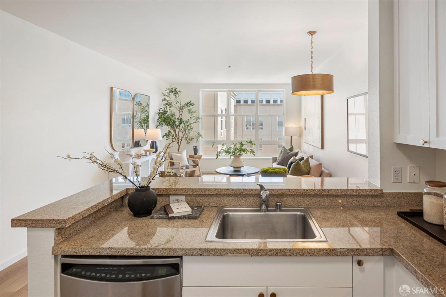 Detail Gallery Image 5 of 27 For 821 Folsom St #515,  San Francisco,  CA 94107 - 2 Beds | 2 Baths