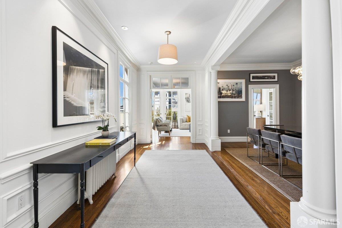 Detail Gallery Image 10 of 76 For 2649 Green St, San Francisco,  CA 94123 - 6 Beds | 6/1 Baths