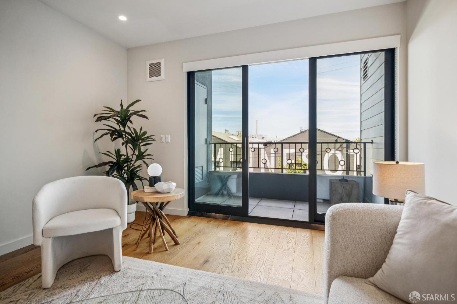 Photo #9: 426115489 Listing: Photo #9