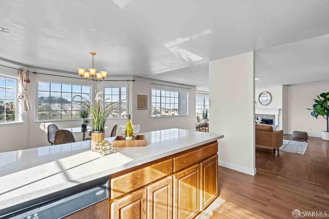 Detail Gallery Image 23 of 60 For 743 Silver Ave, San Francisco,  CA 94134 - 5 Beds | 6 Baths