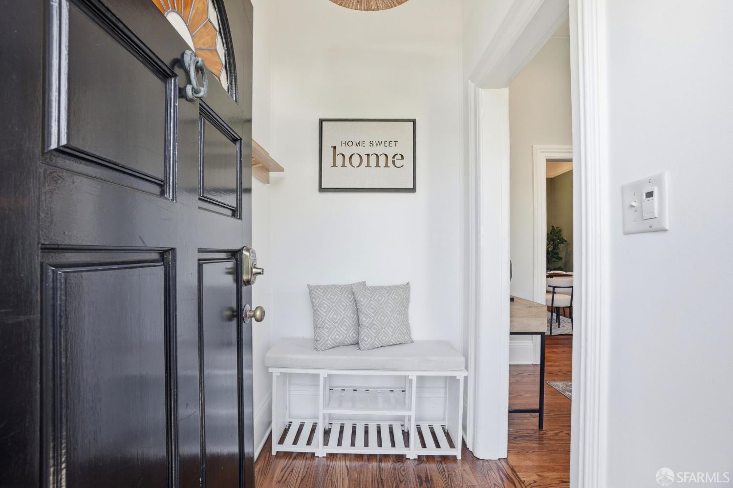 Photo #4: 426115870 Listing: Photo #4