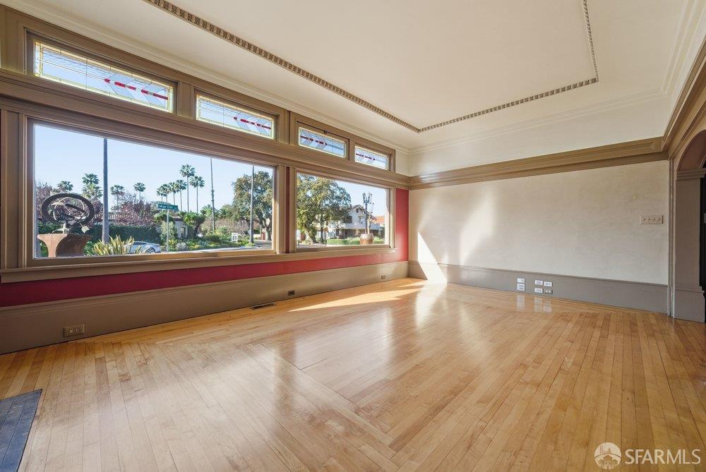 Detail Gallery Image 15 of 82 For 1208 Martin Ave, San Jose,  CA 95126 - 2 Beds | 2 Baths