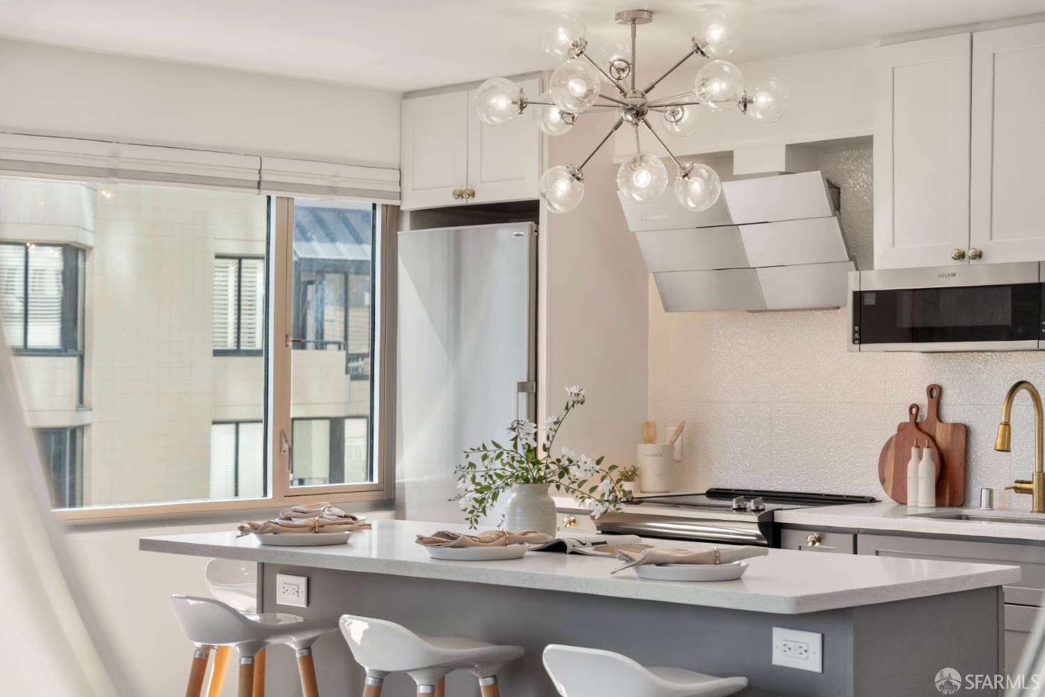 Detail Gallery Image 11 of 37 For 1001 Pine St #404,  San Francisco,  CA 94109 - 1 Beds | 1 Baths