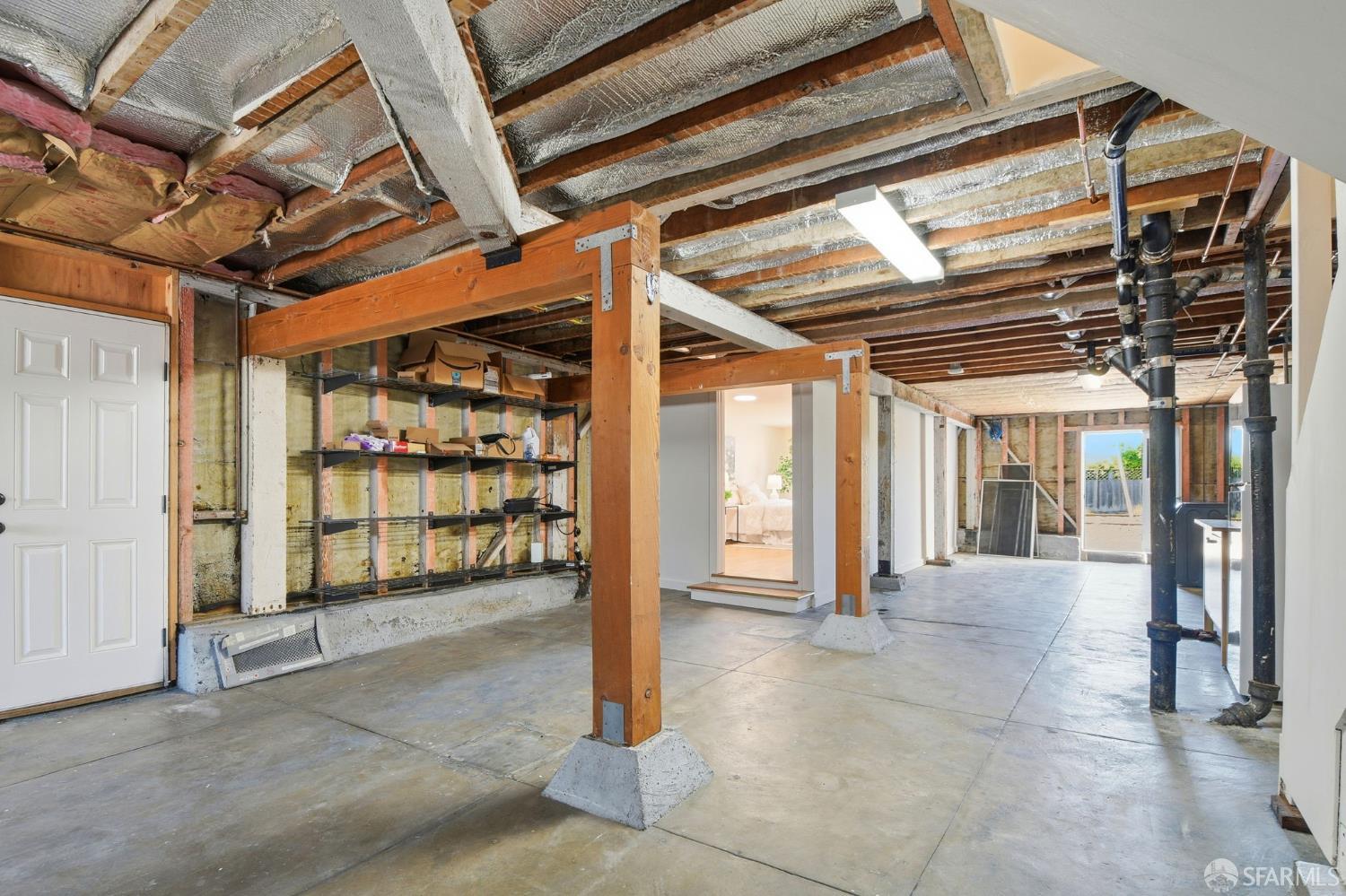 Detail Gallery Image 35 of 42 For 1627 22nd Ave, San Francisco,  CA 94122 - 2 Beds | 1/1 Baths