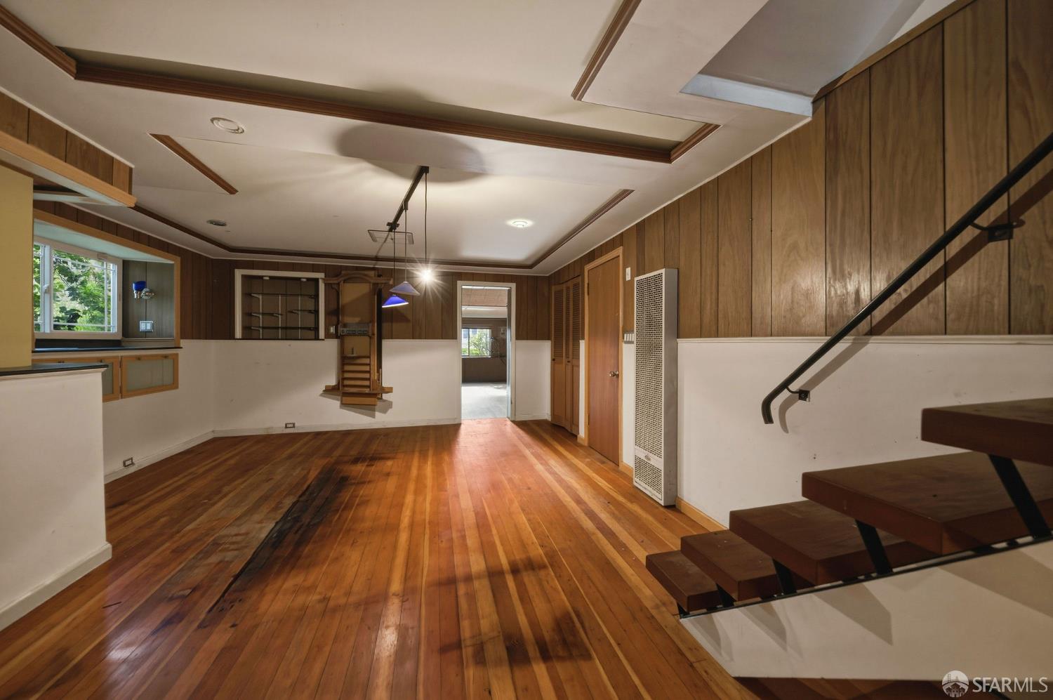 Detail Gallery Image 38 of 93 For 95 South Hill Blvd, San Francisco,  CA 94112 - 3 Beds | 2 Baths