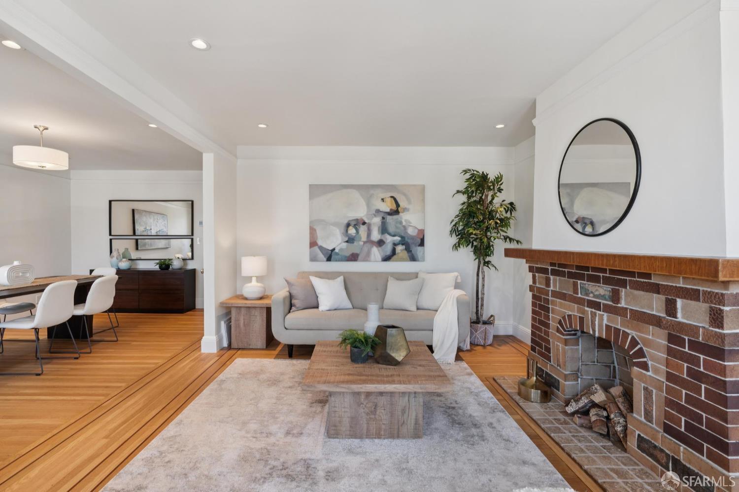 Detail Gallery Image 5 of 25 For 175 Sweeny St, San Francisco,  CA 94134 - 2 Beds | 1 Baths