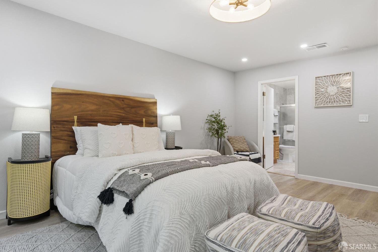 Detail Gallery Image 42 of 78 For 1998 14th Ave, San Francisco,  CA 94116 - 3 Beds | 3 Baths