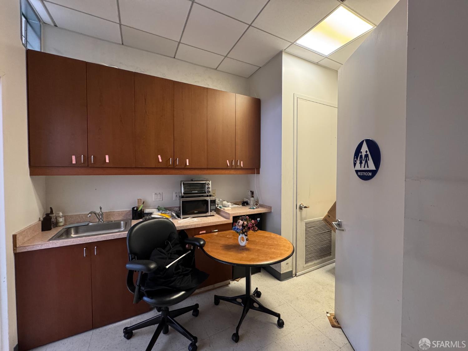 Detail Gallery Image 16 of 20 For 5498 Geary Blvd #5498,  San Francisco,  CA 94121 - – Beds | – Baths