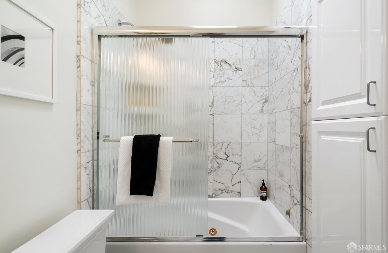 Detail Gallery Image 19 of 29 For 112 Lundys Ln, San Francisco,  CA 94110 - 1 Beds | 1 Baths