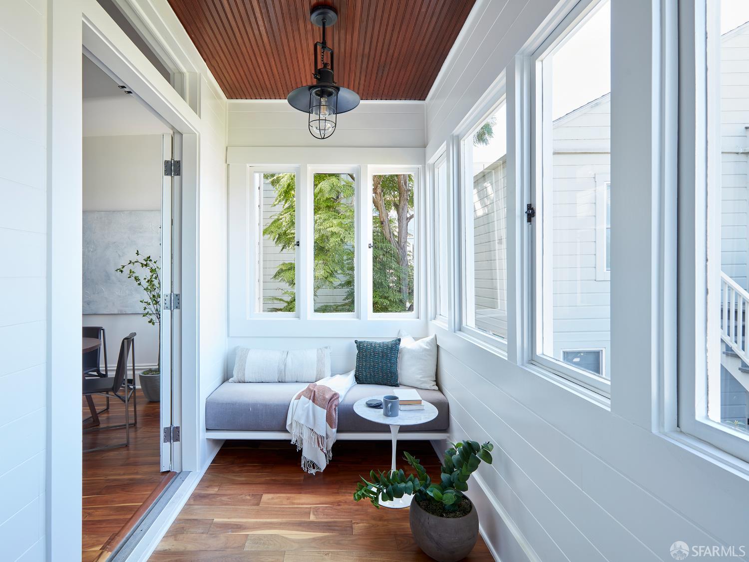 Detail Gallery Image 9 of 29 For 214 Prospect Ave, San Francisco,  CA 94110 - 3 Beds | 2 Baths