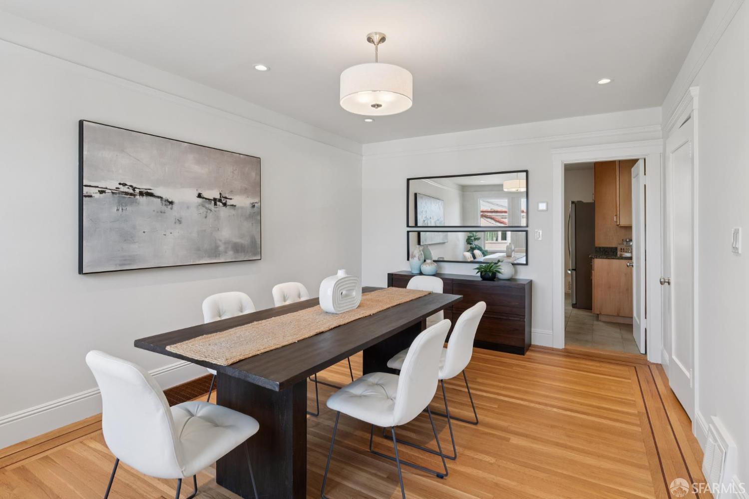 Detail Gallery Image 7 of 25 For 175 Sweeny St, San Francisco,  CA 94134 - 2 Beds | 1 Baths