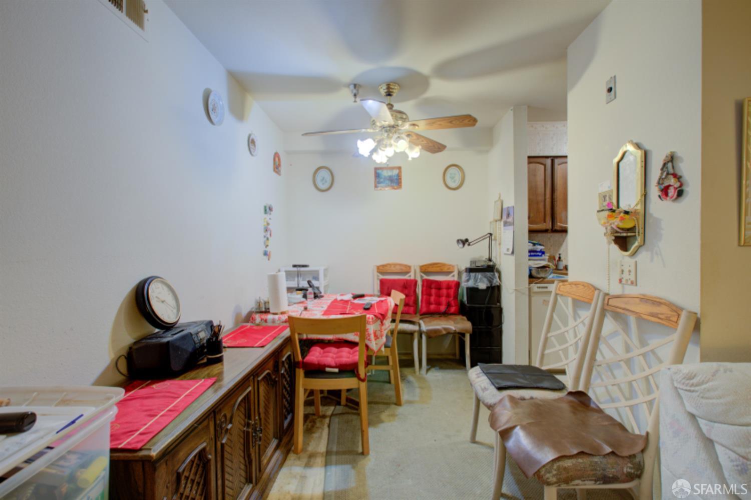 Detail Gallery Image 9 of 22 For 711 S Bayshore Blvd #10,  San Mateo,  CA 94401 - 1 Beds | 1 Baths