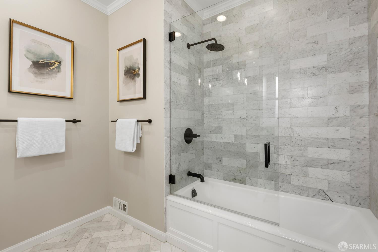 Detail Gallery Image 42 of 61 For 3036 Pierce St, San Francisco,  CA 94123 - 3 Beds | 2 Baths