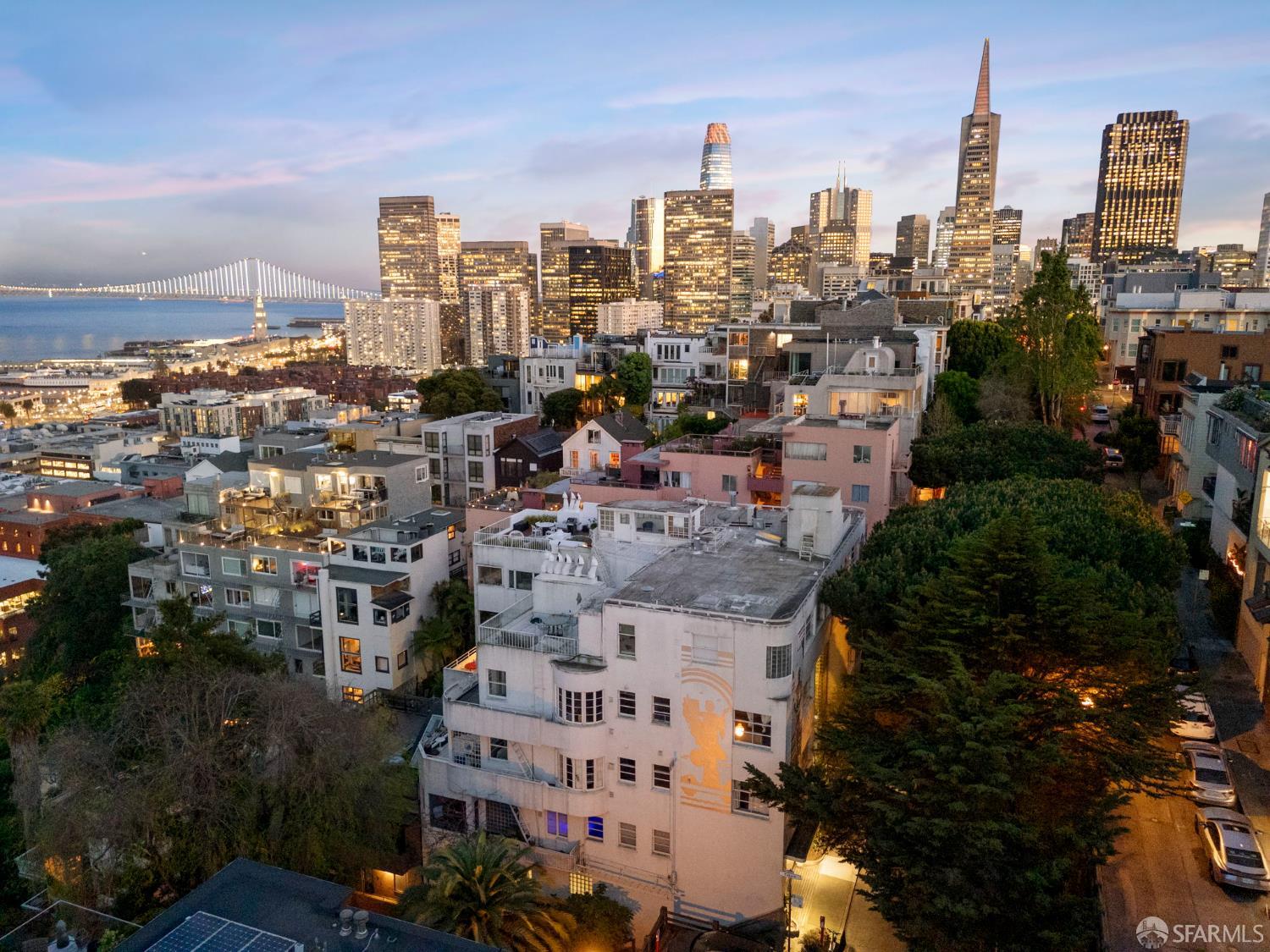 Detail Gallery Image 3 of 64 For 1360 Montgomery St #2,  San Francisco,  CA 94133 - 1 Beds | 1 Baths