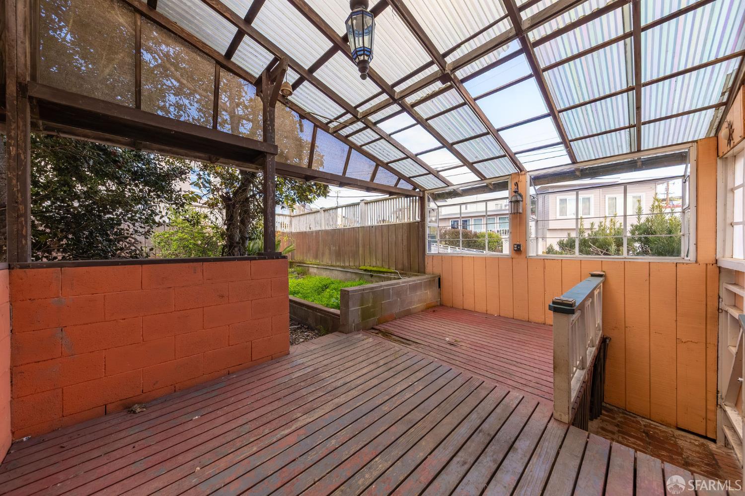 Detail Gallery Image 77 of 93 For 95 South Hill Blvd, San Francisco,  CA 94112 - 3 Beds | 2 Baths