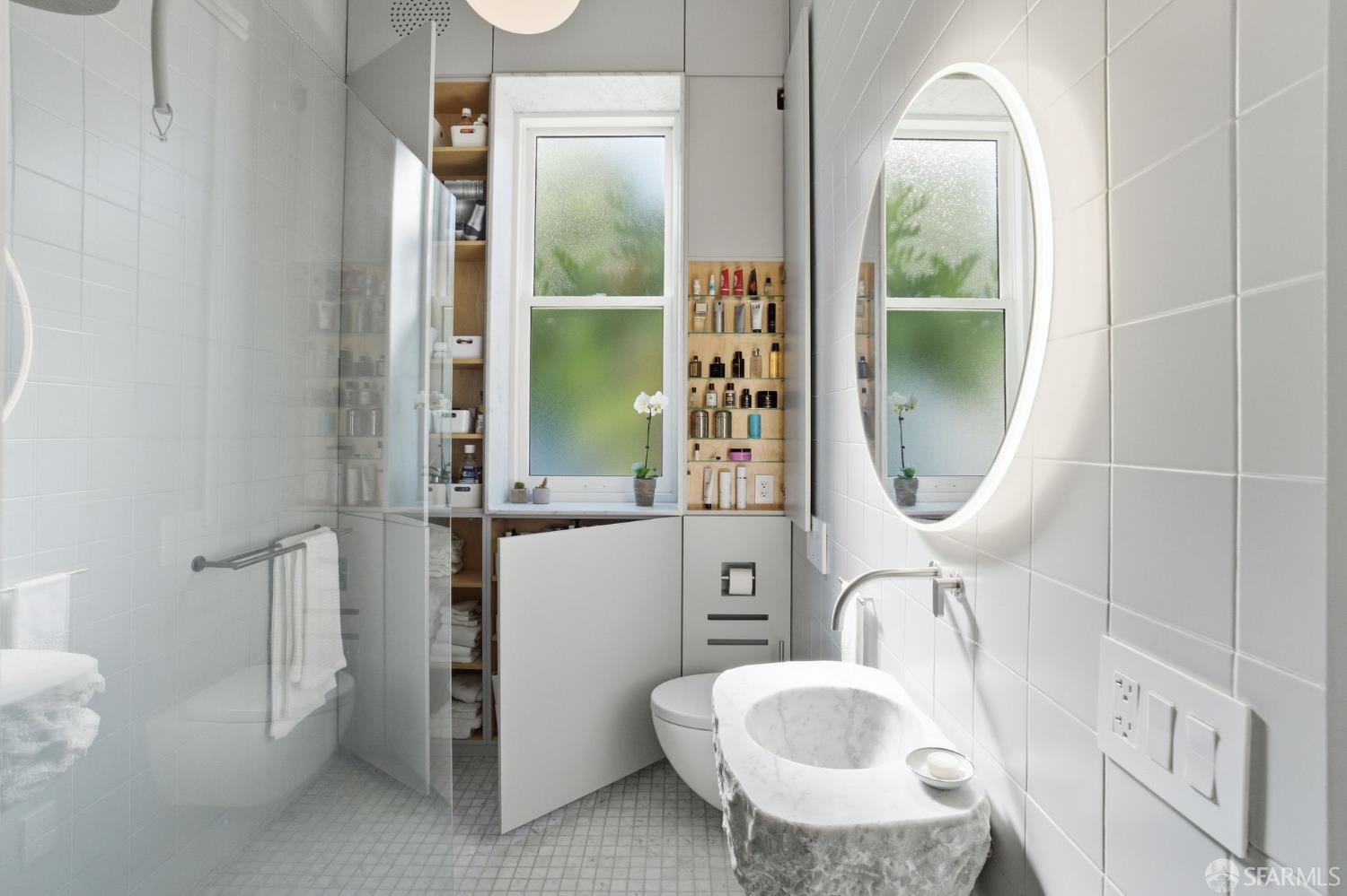 Detail Gallery Image 16 of 32 For 2698 Sutter St, San Francisco,  CA 94115 - 2 Beds | 1/1 Baths