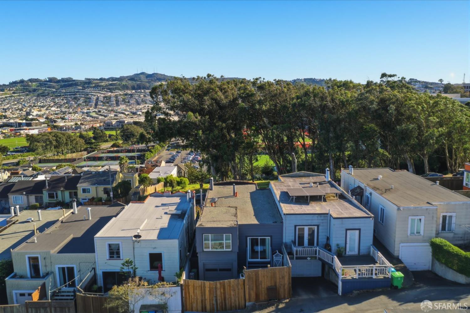 Detail Gallery Image 32 of 36 For 270 Judson Ave, San Francisco,  CA 94112 - 2 Beds | 1 Baths