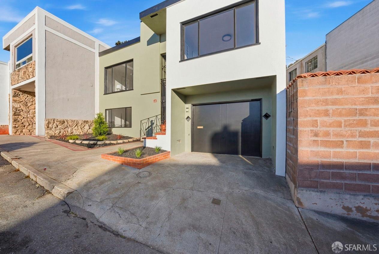 Detail Gallery Image 61 of 78 For 1998 14th Ave, San Francisco,  CA 94116 - 3 Beds | 3 Baths