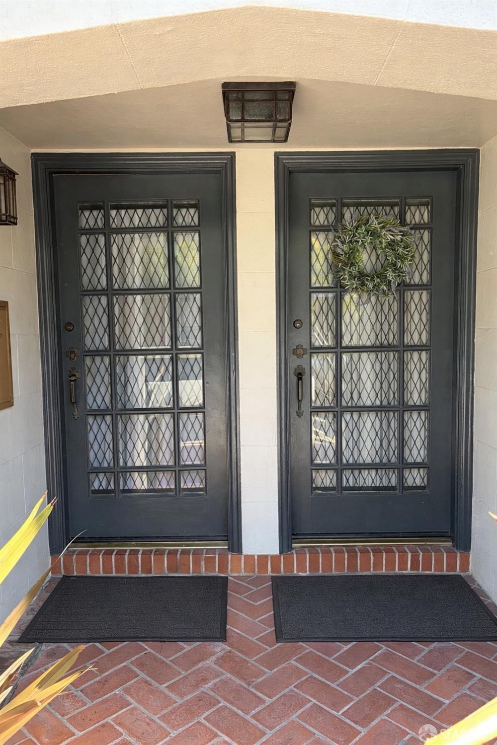 Detail Gallery Image 2 of 13 For 52 Casa Way, San Francisco,  CA 94123 - – Beds | – Baths