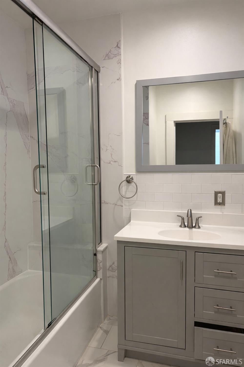 Detail Gallery Image 8 of 13 For 52 Casa Way, San Francisco,  CA 94123 - – Beds | – Baths