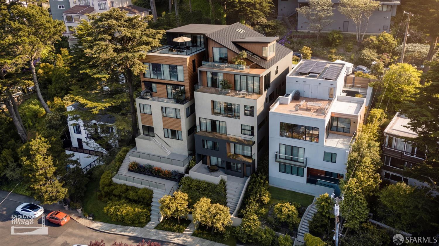 Detail Gallery Image 9 of 10 For 129 Edgehill Way, San Francisco,  CA 94127 - – Beds | – Baths