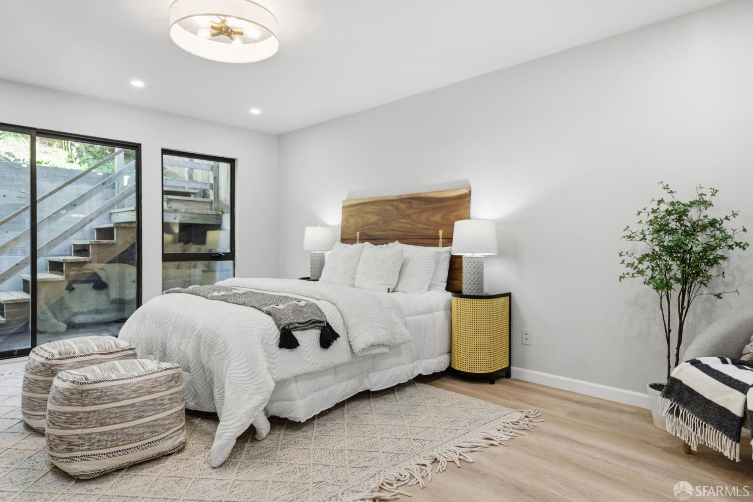 Detail Gallery Image 40 of 78 For 1998 14th Ave, San Francisco,  CA 94116 - 3 Beds | 3 Baths