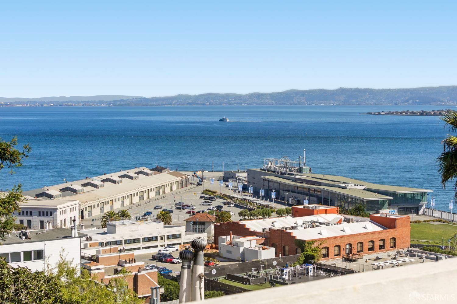 Detail Gallery Image 52 of 64 For 1360 Montgomery St #2,  San Francisco,  CA 94133 - 1 Beds | 1 Baths