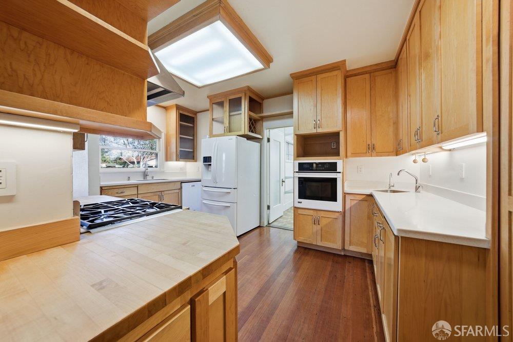 Detail Gallery Image 37 of 82 For 1208 Martin Ave, San Jose,  CA 95126 - 2 Beds | 2 Baths