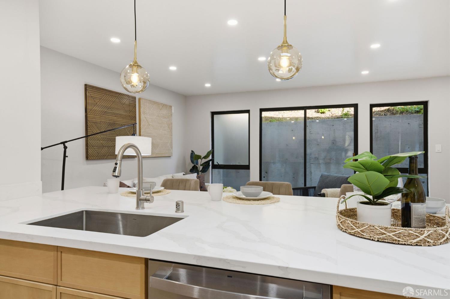 Detail Gallery Image 21 of 78 For 1998 14th Ave, San Francisco,  CA 94116 - 3 Beds | 3 Baths