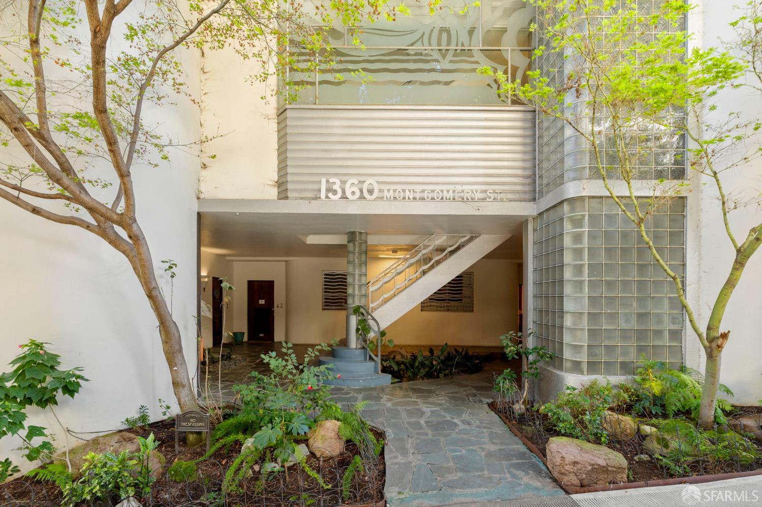 Detail Gallery Image 14 of 64 For 1360 Montgomery St #2,  San Francisco,  CA 94133 - 1 Beds | 1 Baths