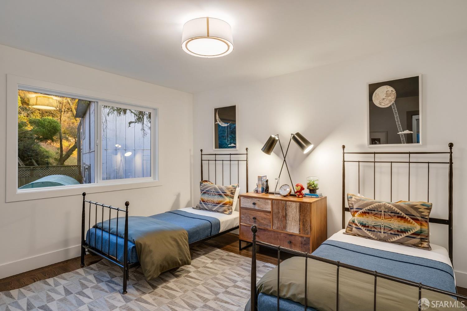 Detail Gallery Image 8 of 77 For 249 Gold Mine Dr, San Francisco,  CA 94131 - 4 Beds | 3 Baths