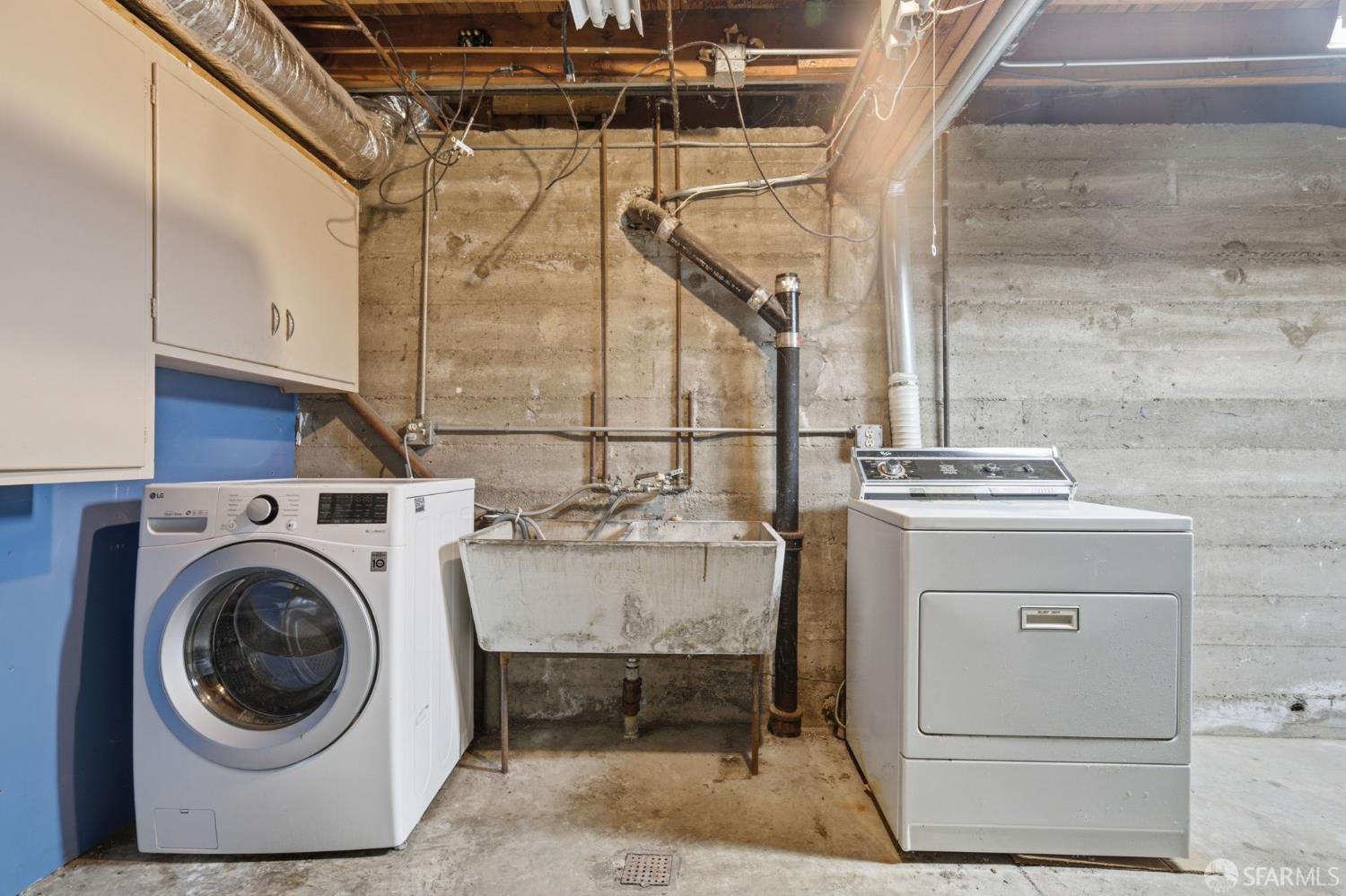 Detail Gallery Image 59 of 78 For 1998 14th Ave, San Francisco,  CA 94116 - 3 Beds | 3 Baths