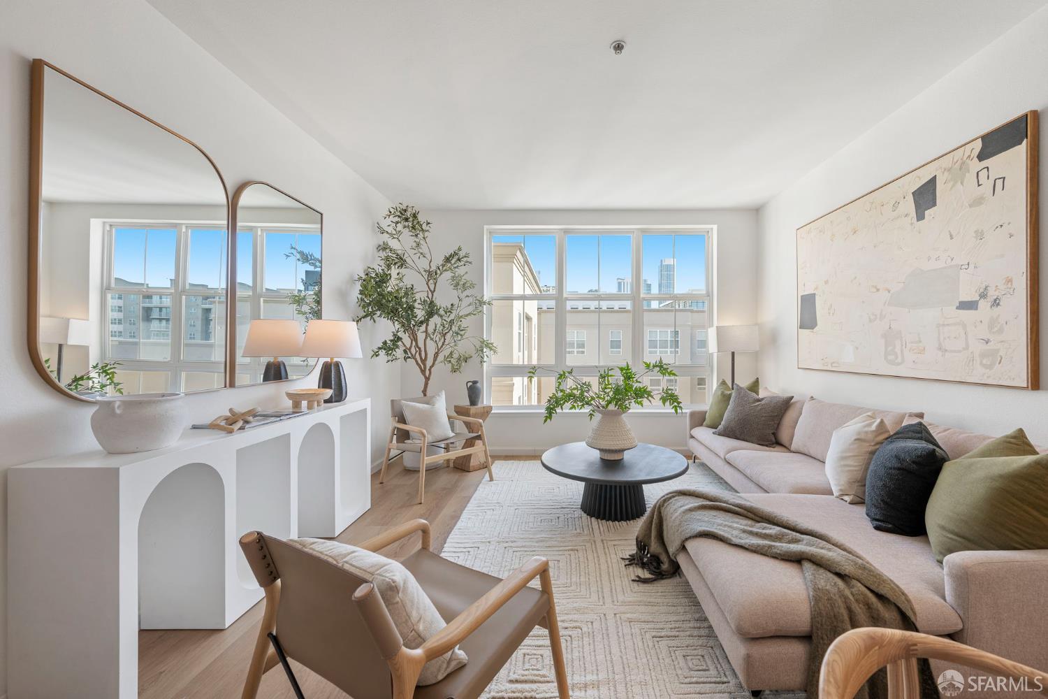 Front Image Thumbnail for SF426114969