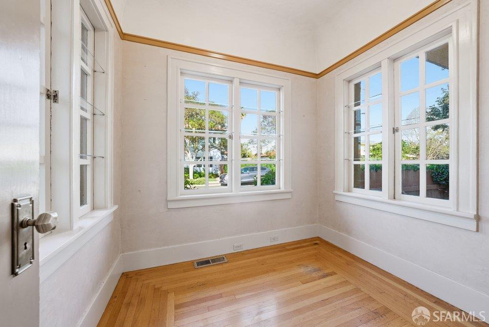 Detail Gallery Image 32 of 82 For 1208 Martin Ave, San Jose,  CA 95126 - 2 Beds | 2 Baths