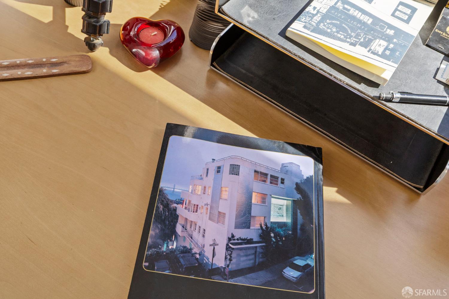 Detail Gallery Image 48 of 64 For 1360 Montgomery St #2,  San Francisco,  CA 94133 - 1 Beds | 1 Baths