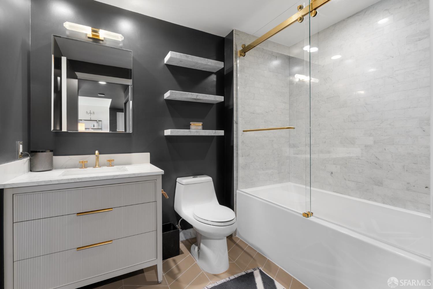 Photo #10: 426099624 Listing: Photo #10