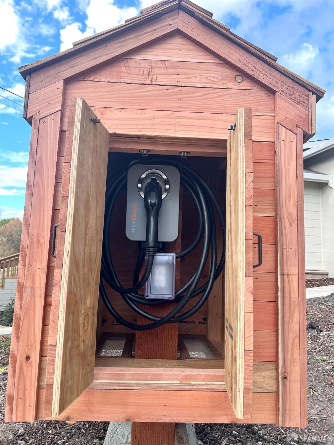 Detail Gallery Image 26 of 29 For 11 Recreation Dr, La Honda,  CA 94020 - 3 Beds | 1/1 Baths