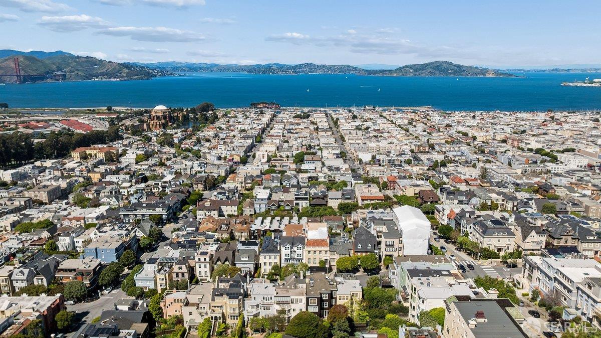 Detail Gallery Image 67 of 76 For 2649 Green St, San Francisco,  CA 94123 - 6 Beds | 6/1 Baths