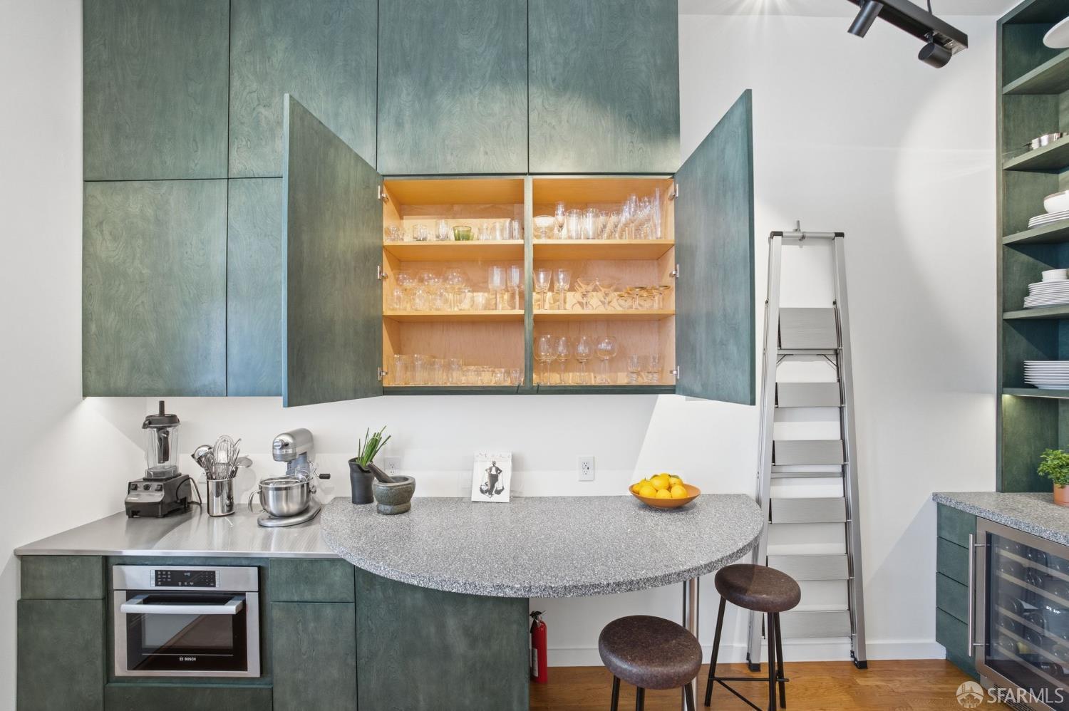 Detail Gallery Image 13 of 32 For 2698 Sutter St, San Francisco,  CA 94115 - 2 Beds | 1/1 Baths