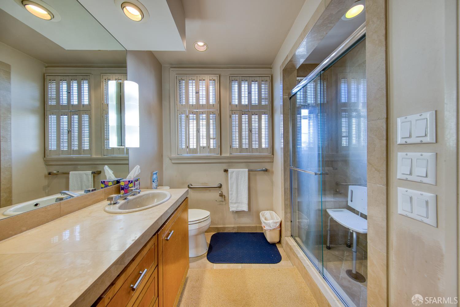 Detail Gallery Image 15 of 17 For 2100 Pine St, San Francisco,  CA 94115 - – Beds | – Baths