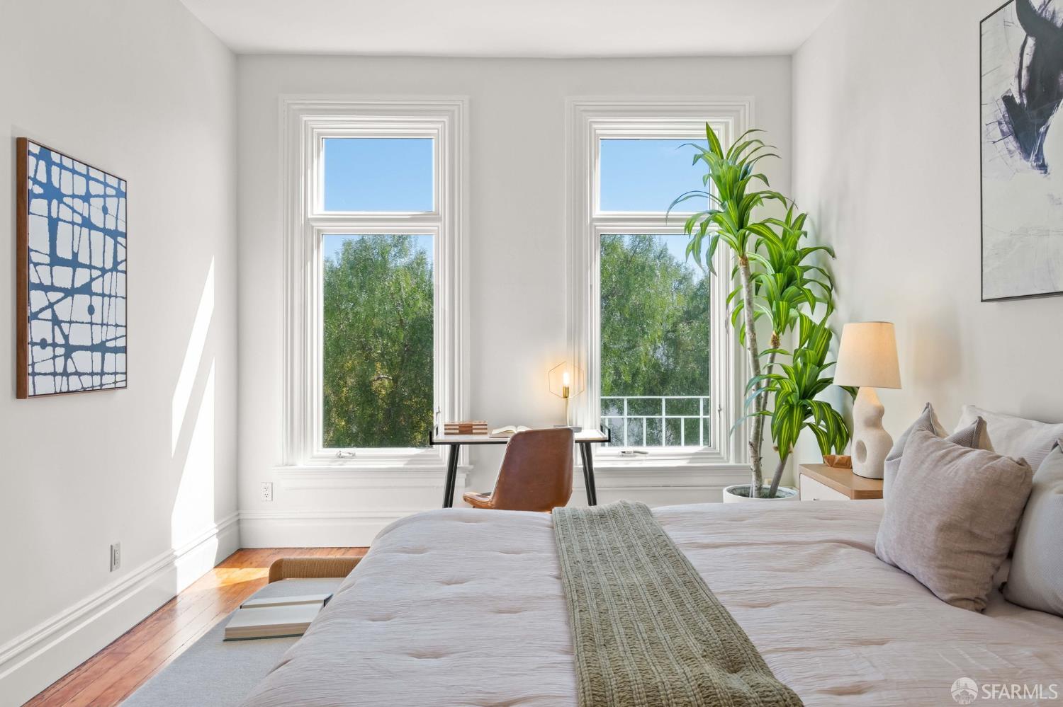 Detail Gallery Image 28 of 79 For 569 Capp St, San Francisco,  CA 94110 - 5 Beds | 3 Baths