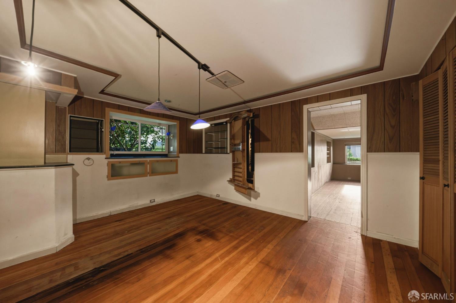 Detail Gallery Image 39 of 93 For 95 South Hill Blvd, San Francisco,  CA 94112 - 3 Beds | 2 Baths