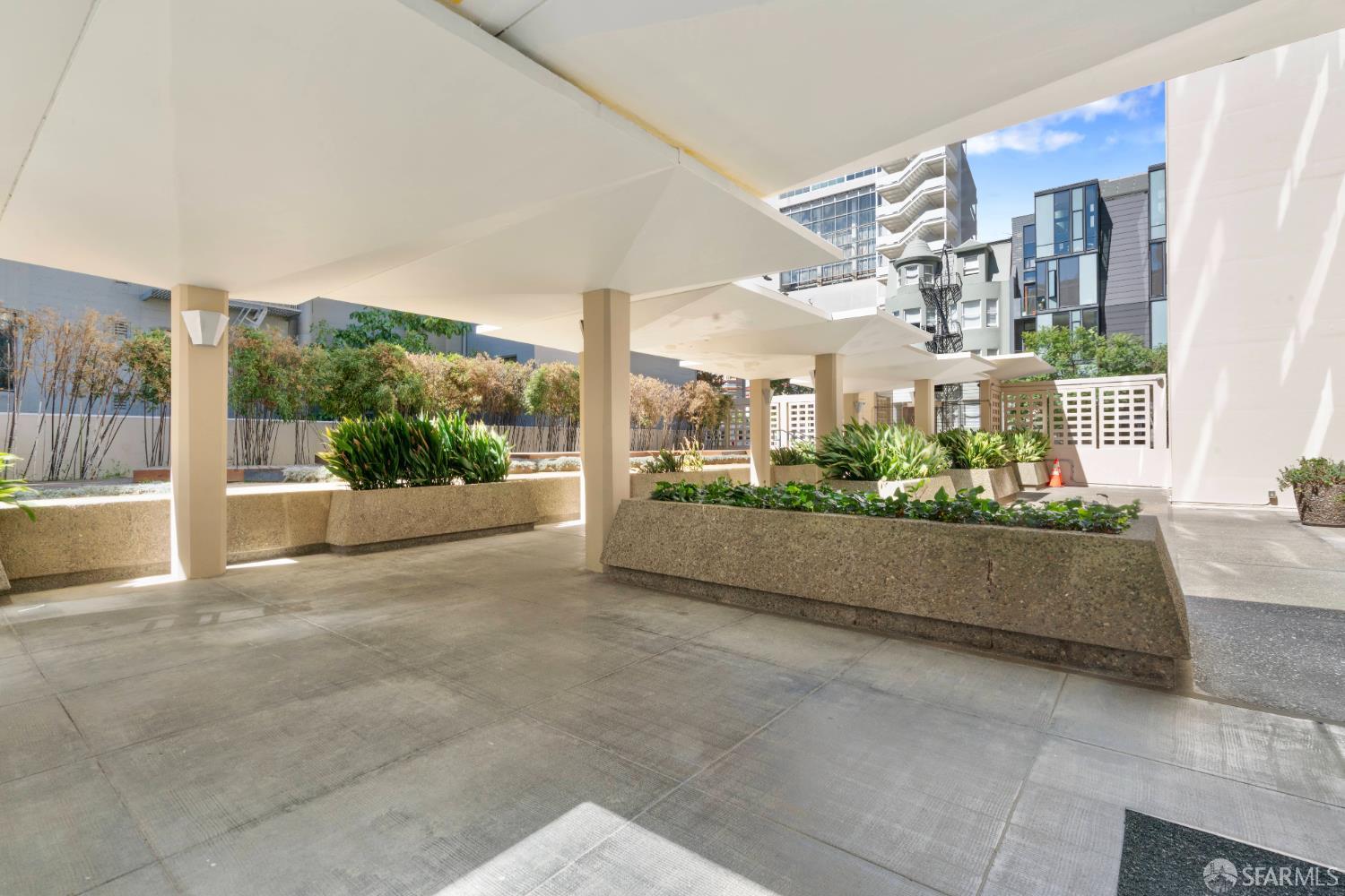 Detail Gallery Image 32 of 37 For 1001 Pine St #404,  San Francisco,  CA 94109 - 1 Beds | 1 Baths