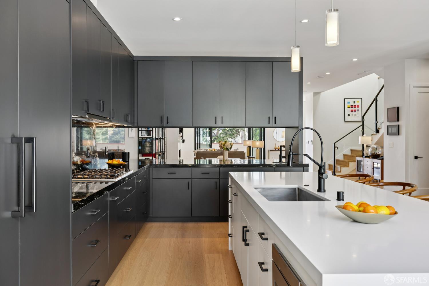 Detail Gallery Image 18 of 56 For 55 Hiliritas Ave, San Francisco,  CA 94131 - 4 Beds | 3/1 Baths