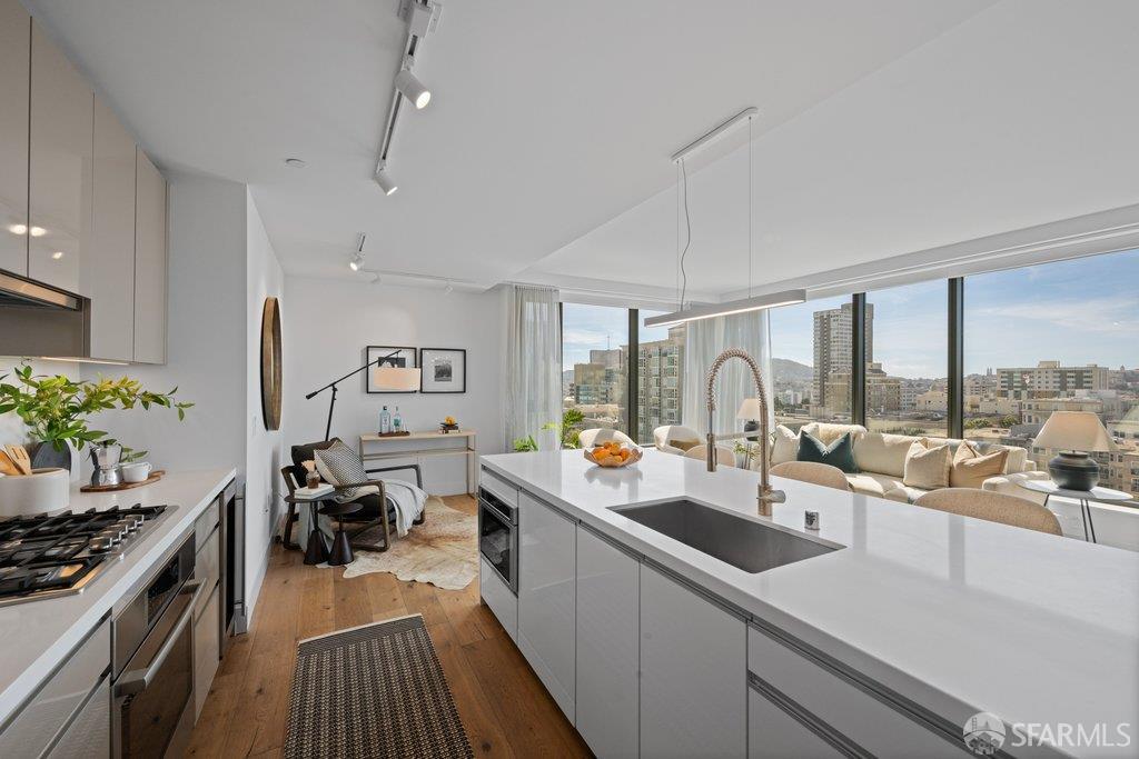 Detail Gallery Image 13 of 40 For 1450 Franklin St #1205,  San Francisco,  CA 94109 - 2 Beds | 2 Baths