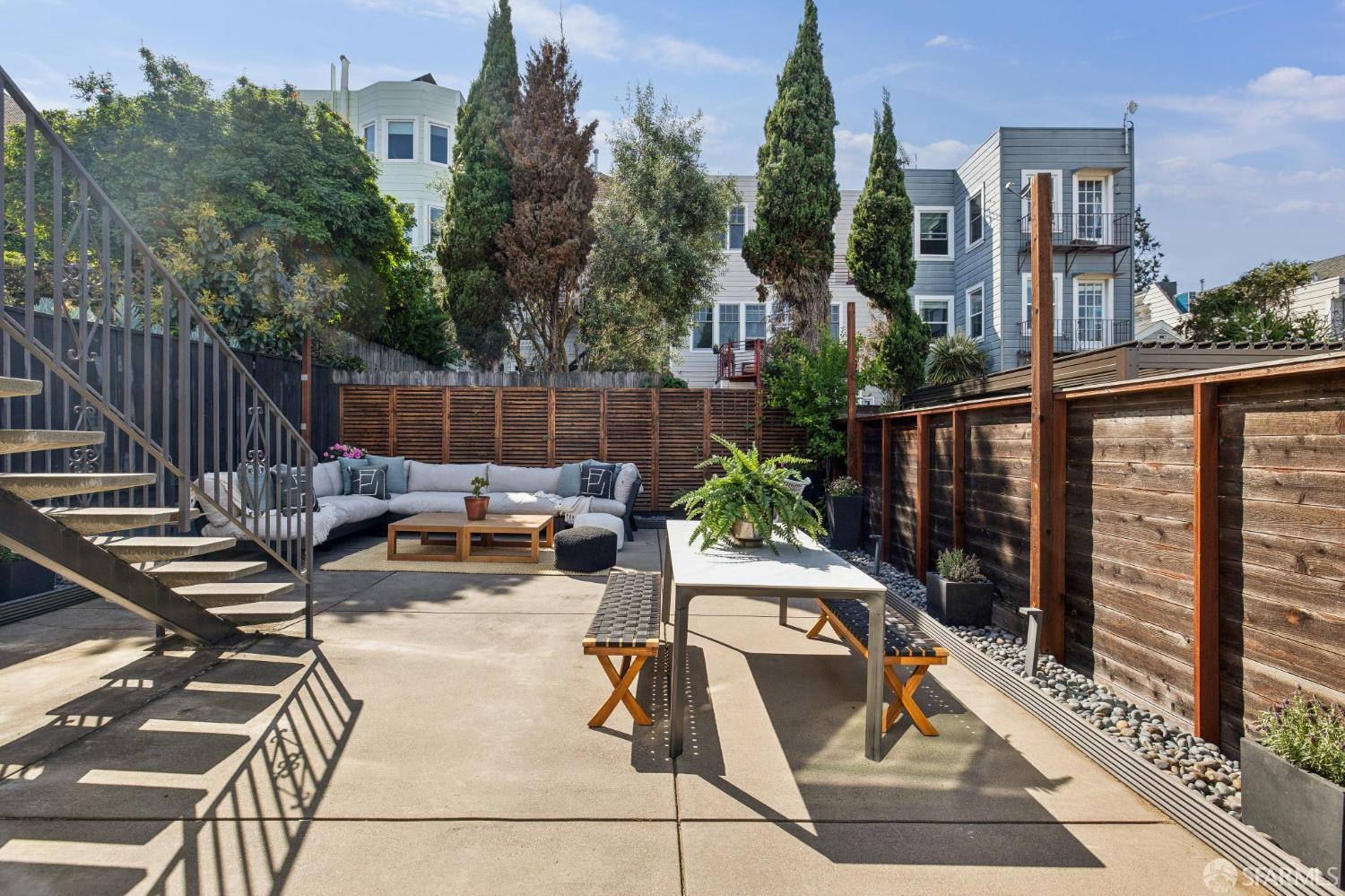 Detail Gallery Image 15 of 43 For 456 Kansas St #1,  San Francisco,  CA 94107 - 3 Beds | 2 Baths